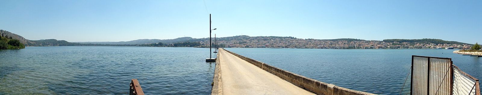 Most De Bosset nad zatoką Koutavos w Argostoli