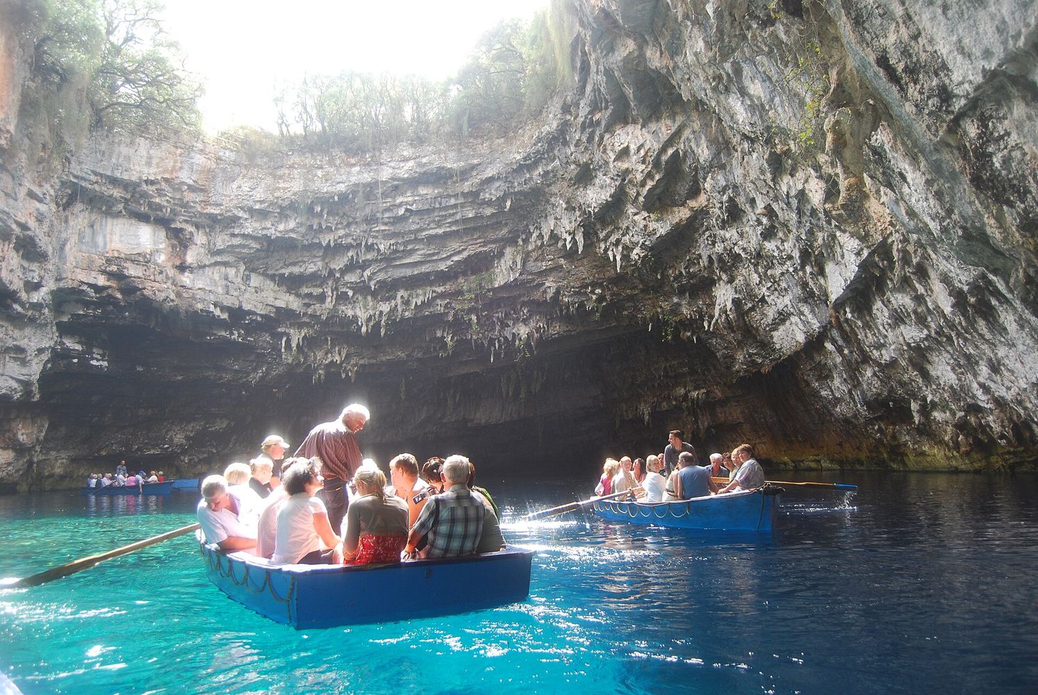 Jezioro w jaskini Melissani